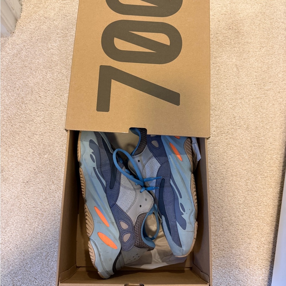 Yeezy Boost 700 Sneakers